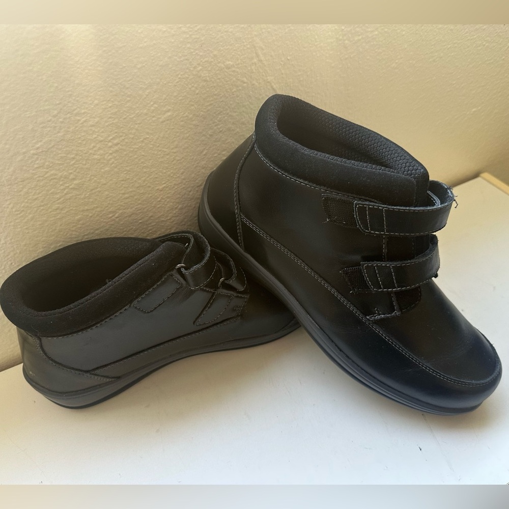 Ortho Feet Womens 11 Wide Leather Shoes Black‎